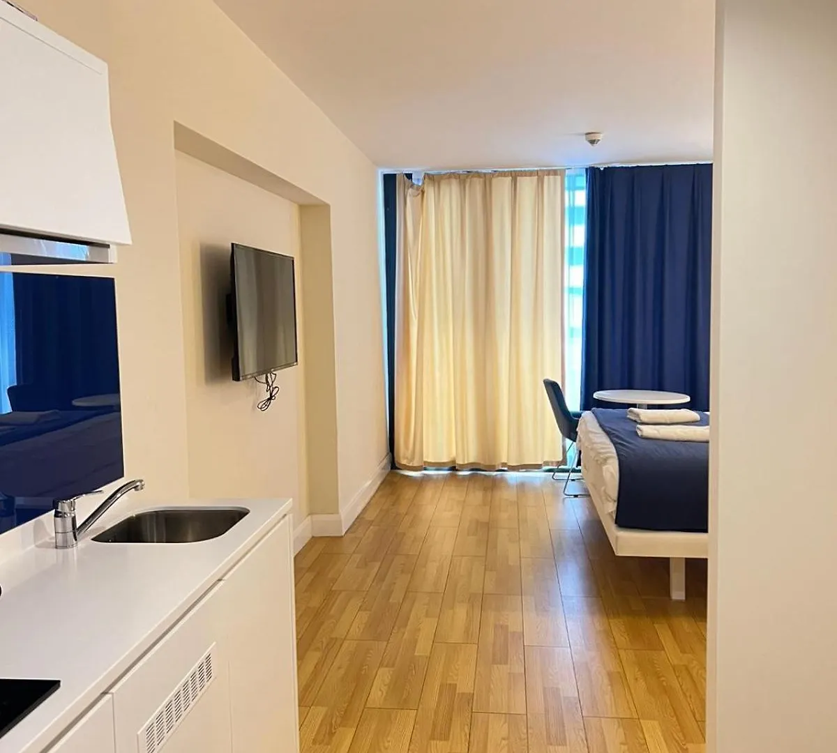 Batumi Aparthotel Orbi City N1 호텔